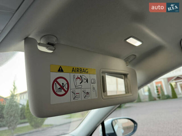 Серый Фольксваген Пассат, объемом двигателя 2 л и пробегом 267 тыс. км за 13950 $, фото 114 на Automoto.ua