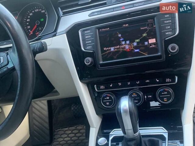 Серый Фольксваген Пассат, объемом двигателя 1.97 л и пробегом 231 тыс. км за 16000 $, фото 10 на Automoto.ua