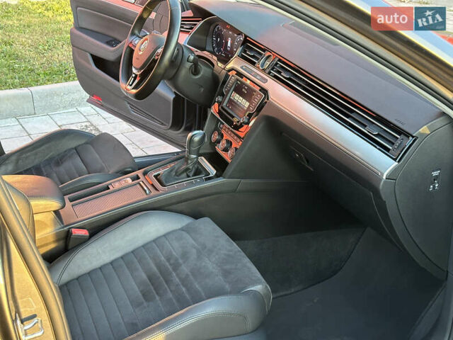 Серый Фольксваген Пассат, объемом двигателя 2 л и пробегом 220 тыс. км за 17999 $, фото 24 на Automoto.ua