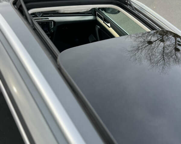 Серый Фольксваген Пассат, объемом двигателя 1.6 л и пробегом 265 тыс. км за 13200 $, фото 24 на Automoto.ua