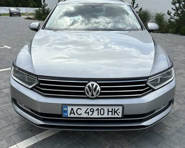 Сірий Фольксваген Пассат, об'ємом двигуна 1.6 л та пробігом 257 тис. км за 13300 $, фото 1 на Automoto.ua