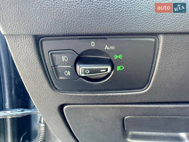 Сірий Фольксваген Пассат, об'ємом двигуна 2 л та пробігом 195 тис. км за 16999 $, фото 65 на Automoto.ua