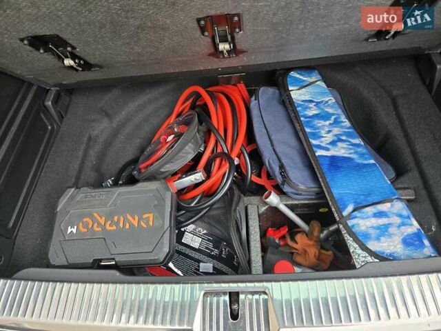 Серый Фольксваген Пассат, объемом двигателя 1.97 л и пробегом 198 тыс. км за 25000 $, фото 84 на Automoto.ua