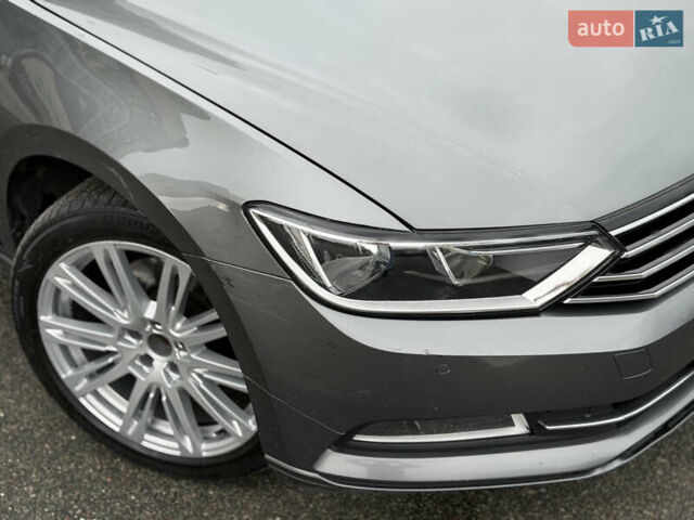 Сірий Фольксваген Пассат, об'ємом двигуна 1.97 л та пробігом 312 тис. км за 13000 $, фото 11 на Automoto.ua