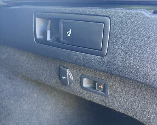 Сірий Фольксваген Пассат, об'ємом двигуна 1.97 л та пробігом 306 тис. км за 15000 $, фото 13 на Automoto.ua