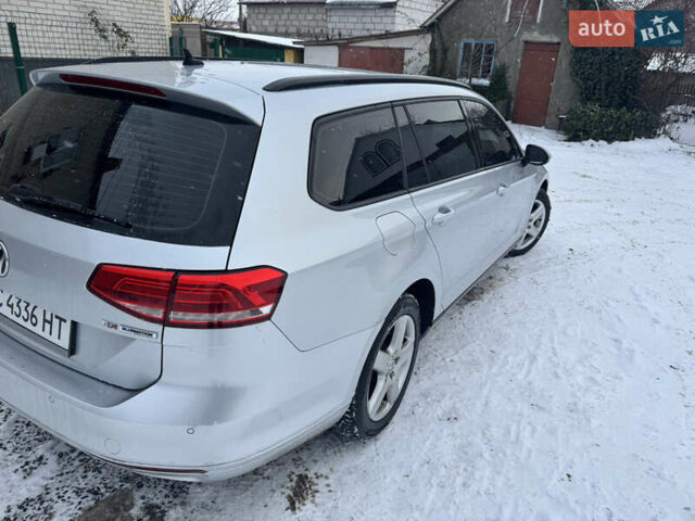 Сірий Фольксваген Пассат, об'ємом двигуна 1.6 л та пробігом 267 тис. км за 12100 $, фото 6 на Automoto.ua