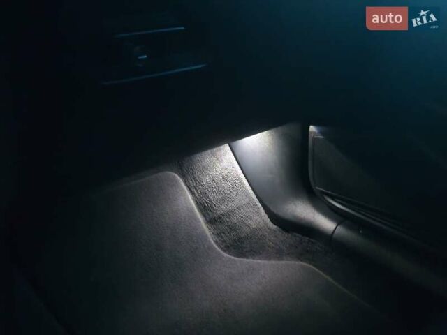 Серый Фольксваген Пассат, объемом двигателя 1.97 л и пробегом 212 тыс. км за 14850 $, фото 33 на Automoto.ua