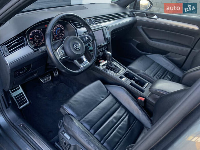 Сірий Фольксваген Пассат, об'ємом двигуна 2 л та пробігом 290 тис. км за 19700 $, фото 23 на Automoto.ua