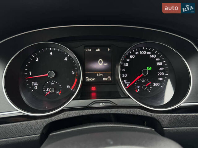 Сірий Фольксваген Пассат, об'ємом двигуна 1.97 л та пробігом 359 тис. км за 14500 $, фото 11 на Automoto.ua