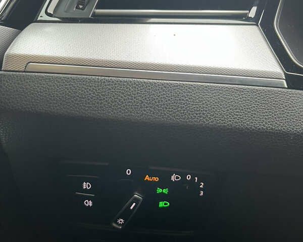 Сірий Фольксваген Пассат, об'ємом двигуна 1.97 л та пробігом 247 тис. км за 12900 $, фото 8 на Automoto.ua