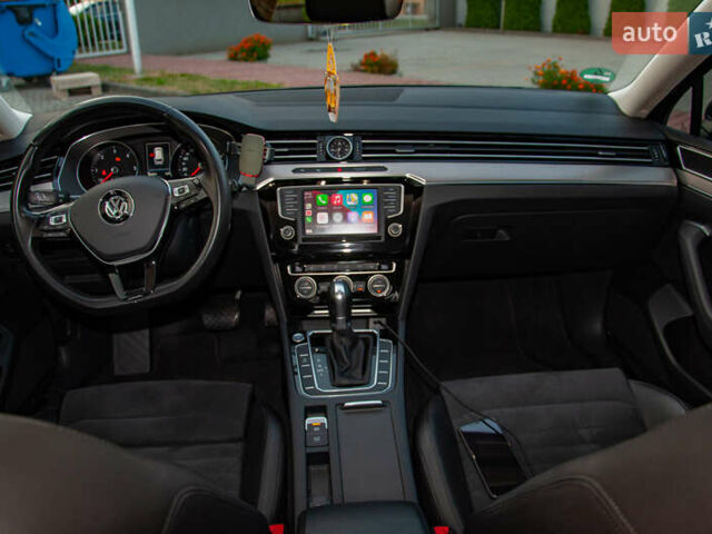 Фольксваген Пассат 2016 в Ужгороде на Automoto.ua Серый Фольксваген Пассат, объемом двигателя 1.97 л и пробегом 207 тыс. км за 18200 $, фото 26 на Automoto.ua