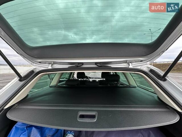 Серый Фольксваген Пассат, объемом двигателя 1.97 л и пробегом 306 тыс. км за 15000 $, фото 49 на Automoto.ua