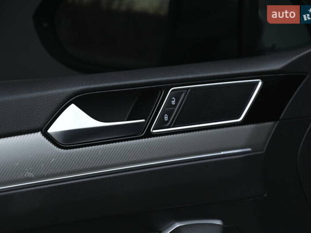 Сірий Фольксваген Пассат, об'ємом двигуна 1.97 л та пробігом 260 тис. км за 18599 $, фото 28 на Automoto.ua