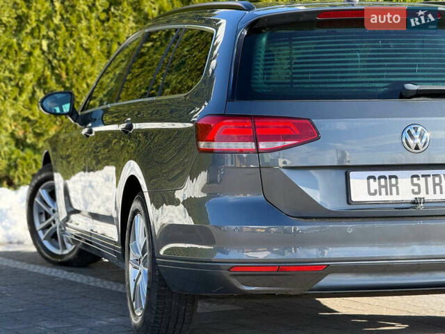 Сірий Фольксваген Пассат, об'ємом двигуна 2 л та пробігом 195 тис. км за 16999 $, фото 27 на Automoto.ua