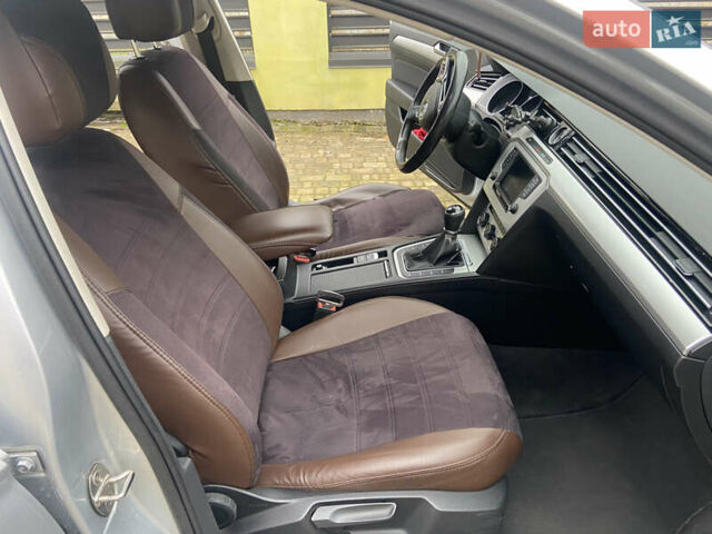 Серый Фольксваген Пассат, объемом двигателя 1.6 л и пробегом 320 тыс. км за 13500 $, фото 5 на Automoto.ua