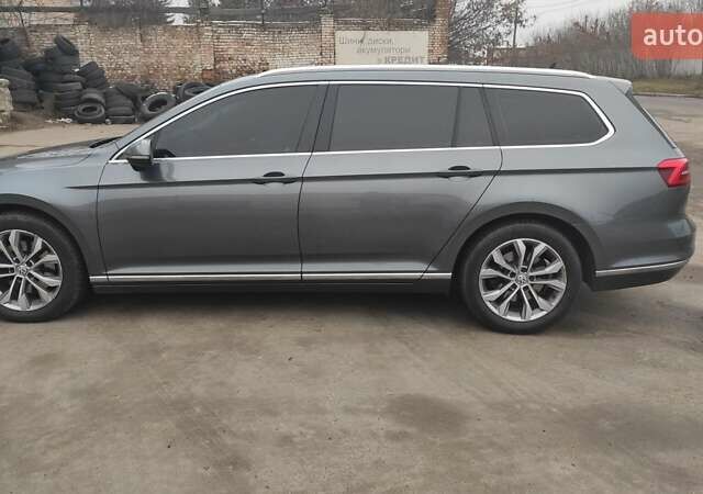 Сірий Фольксваген Пассат, об'ємом двигуна 2 л та пробігом 230 тис. км за 14900 $, фото 1 на Automoto.ua