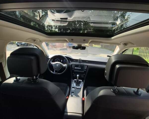 Серый Фольксваген Пассат, объемом двигателя 1.97 л и пробегом 267 тыс. км за 19000 $, фото 41 на Automoto.ua