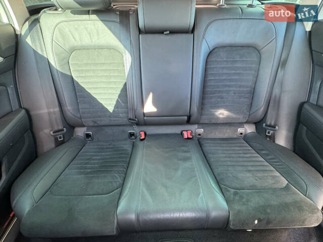 Сірий Фольксваген Пассат, об'ємом двигуна 1.6 л та пробігом 264 тис. км за 15800 $, фото 59 на Automoto.ua