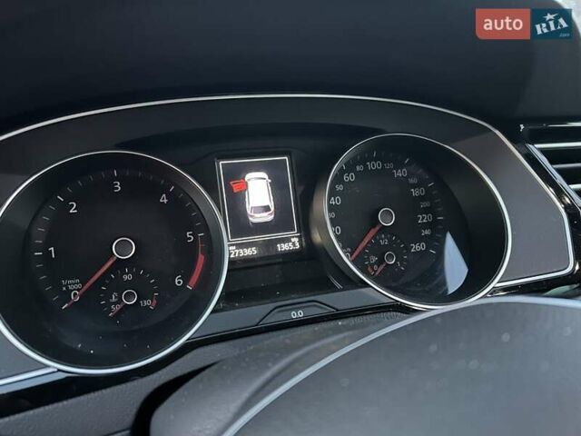 Серый Фольксваген Пассат, объемом двигателя 1.97 л и пробегом 273 тыс. км за 14200 $, фото 7 на Automoto.ua