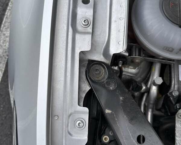 Серый Фольксваген Пассат, объемом двигателя 1.97 л и пробегом 306 тыс. км за 15000 $, фото 48 на Automoto.ua