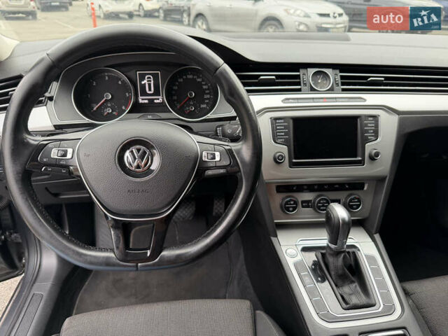 Сірий Фольксваген Пассат, об'ємом двигуна 1.97 л та пробігом 312 тис. км за 13000 $, фото 19 на Automoto.ua