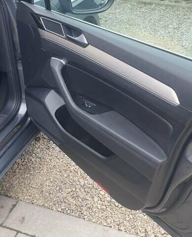 Серый Фольксваген Пассат, объемом двигателя 2 л и пробегом 263 тыс. км за 15500 $, фото 10 на Automoto.ua