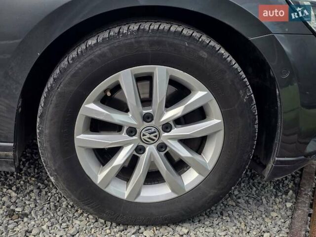 Сірий Фольксваген Пассат, об'ємом двигуна 2 л та пробігом 226 тис. км за 15499 $, фото 14 на Automoto.ua