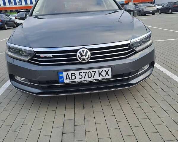 Серый Фольксваген Пассат, объемом двигателя 1.97 л и пробегом 250 тыс. км за 19000 $, фото 1 на Automoto.ua