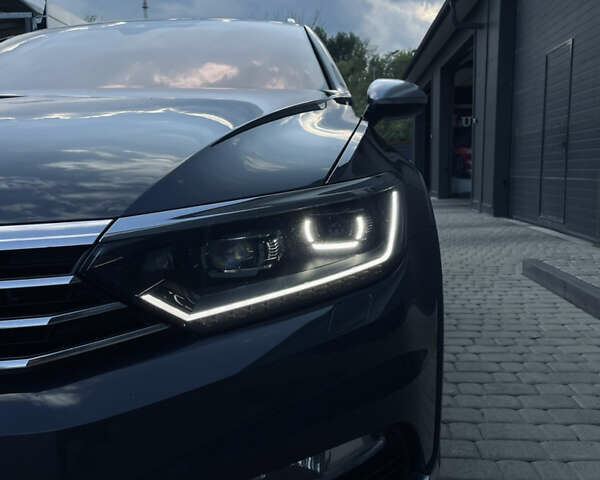 Сірий Фольксваген Пассат, об'ємом двигуна 1.97 л та пробігом 299 тис. км за 18999 $, фото 9 на Automoto.ua