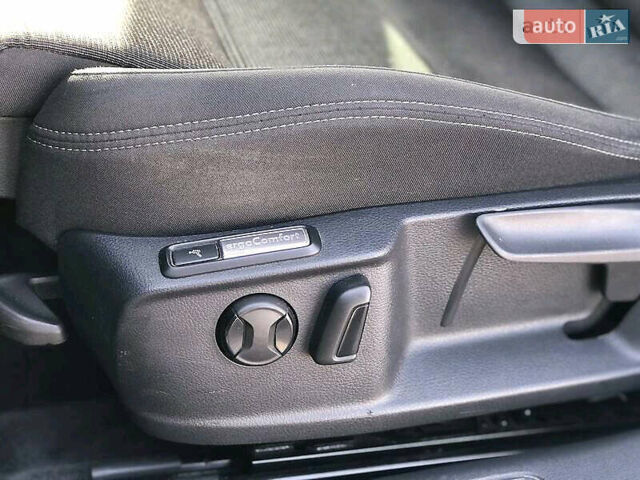 Серый Фольксваген Пассат, объемом двигателя 2 л и пробегом 283 тыс. км за 15700 $, фото 31 на Automoto.ua