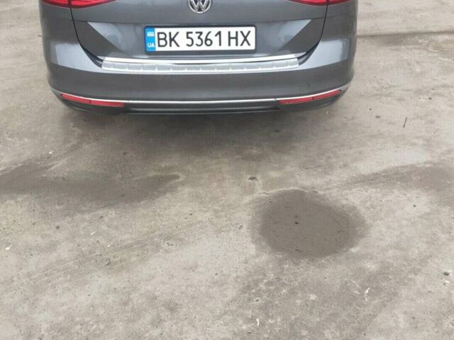 Сірий Фольксваген Пассат, об'ємом двигуна 2 л та пробігом 230 тис. км за 14100 $, фото 3 на Automoto.ua