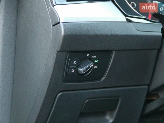 Сірий Фольксваген Пассат, об'ємом двигуна 2 л та пробігом 249 тис. км за 14300 $, фото 13 на Automoto.ua