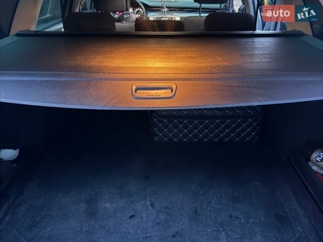 Серый Фольксваген Пассат, объемом двигателя 1.97 л и пробегом 267 тыс. км за 15499 $, фото 45 на Automoto.ua