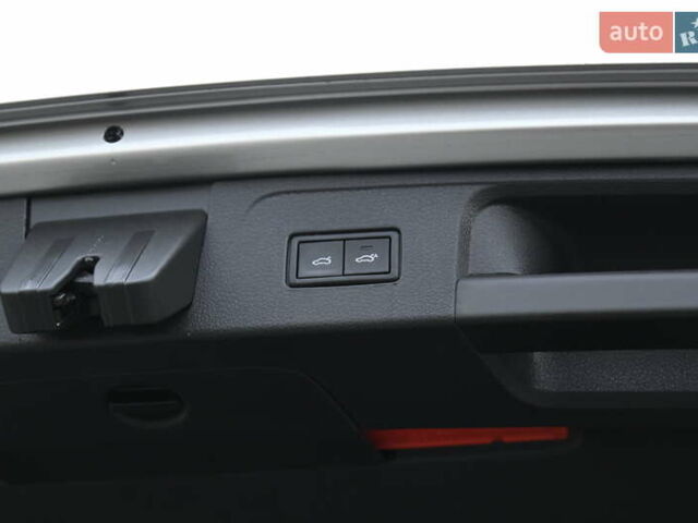 Сірий Фольксваген Пассат, об'ємом двигуна 1.97 л та пробігом 260 тис. км за 18599 $, фото 46 на Automoto.ua