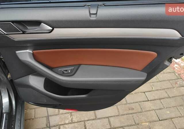 Сірий Фольксваген Пассат, об'ємом двигуна 2 л та пробігом 230 тис. км за 14900 $, фото 20 на Automoto.ua