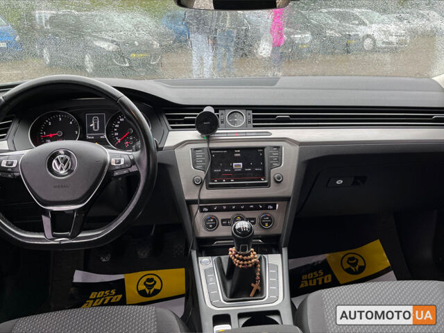 Серый Фольксваген Пассат, объемом двигателя 2 л и пробегом 278 тыс. км за 15200 $, фото 17 на Automoto.ua