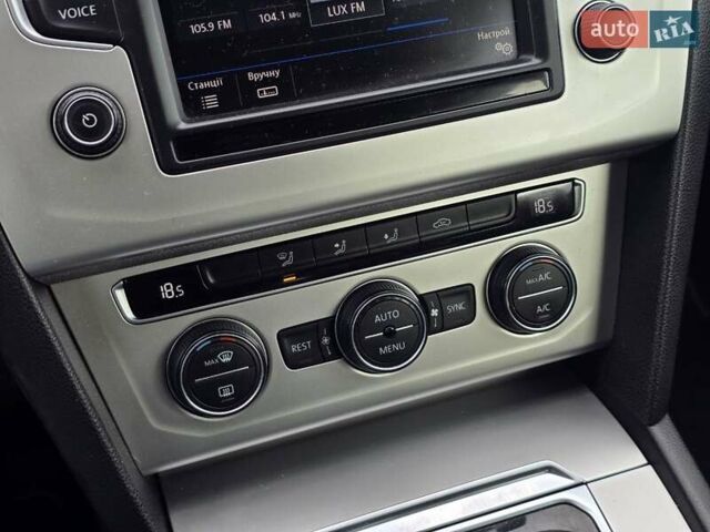Сірий Фольксваген Пассат, об'ємом двигуна 2 л та пробігом 226 тис. км за 15499 $, фото 7 на Automoto.ua