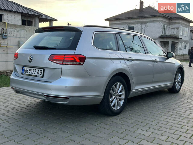 Серый Фольксваген Пассат, объемом двигателя 1.6 л и пробегом 262 тыс. км за 11800 $, фото 15 на Automoto.ua