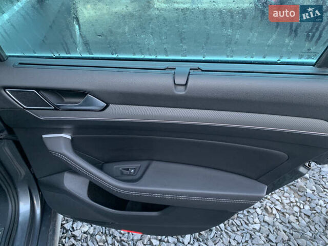 Сірий Фольксваген Пассат, об'ємом двигуна 2 л та пробігом 290 тис. км за 19700 $, фото 27 на Automoto.ua