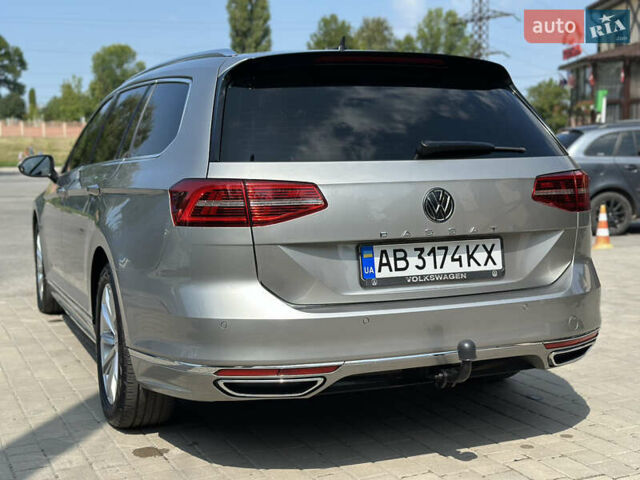 Серый Фольксваген Пассат, объемом двигателя 1.97 л и пробегом 275 тыс. км за 15999 $, фото 18 на Automoto.ua
