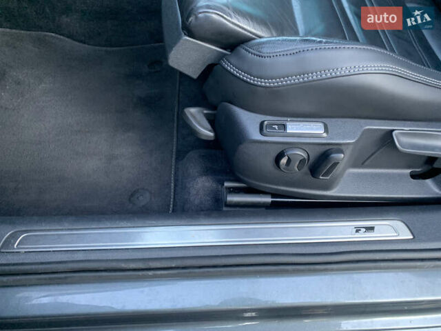 Сірий Фольксваген Пассат, об'ємом двигуна 2 л та пробігом 290 тис. км за 19700 $, фото 39 на Automoto.ua