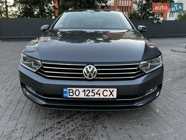 Серый Фольксваген Пассат, объемом двигателя 1.97 л и пробегом 226 тыс. км за 15850 $, фото 25 на Automoto.ua