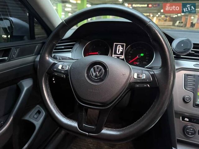 Сірий Фольксваген Пассат, об'ємом двигуна 1.97 л та пробігом 250 тис. км за 15490 $, фото 16 на Automoto.ua