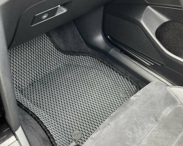 Серый Фольксваген Пассат, объемом двигателя 1.6 л и пробегом 265 тыс. км за 13200 $, фото 59 на Automoto.ua