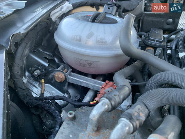 Сірий Фольксваген Пассат, об'ємом двигуна 2 л та пробігом 290 тис. км за 19700 $, фото 17 на Automoto.ua