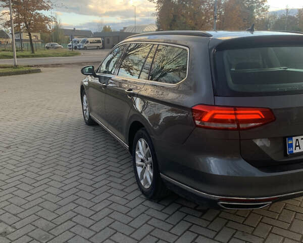 Серый Фольксваген Пассат, объемом двигателя 2 л и пробегом 276 тыс. км за 14200 $, фото 7 на Automoto.ua