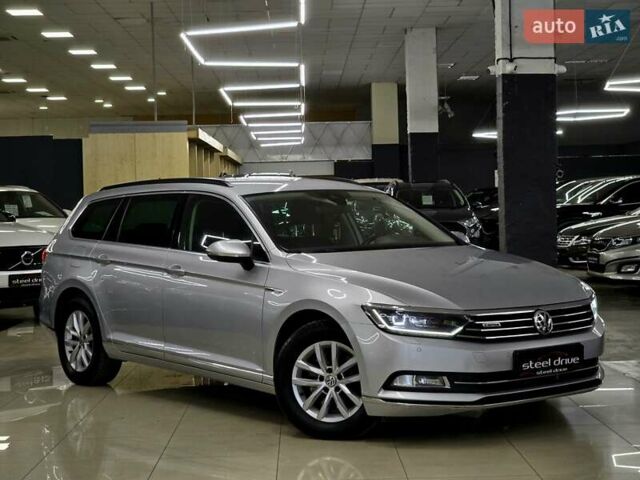 Сірий Фольксваген Пассат, об'ємом двигуна 1.97 л та пробігом 306 тис. км за 16999 $, фото 3 на Automoto.ua