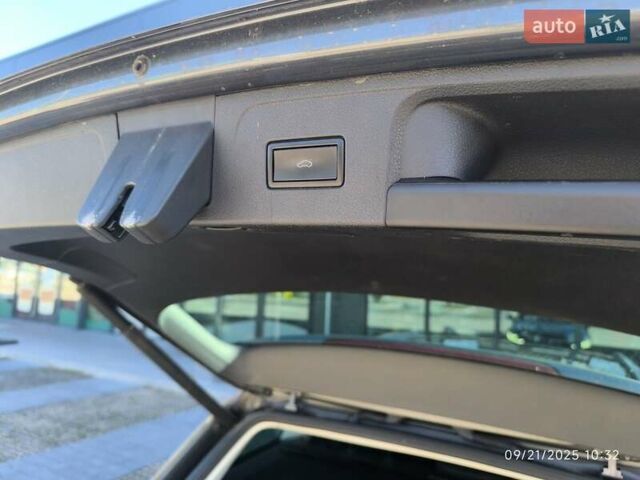 Серый Фольксваген Пассат, объемом двигателя 1.97 л и пробегом 131 тыс. км за 16500 $, фото 3 на Automoto.ua