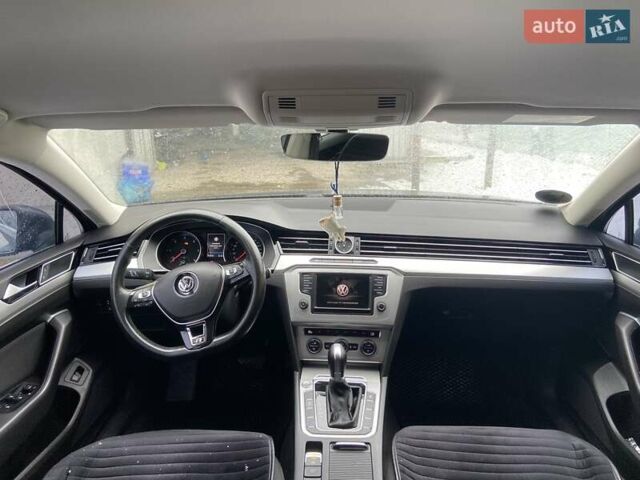 Серый Фольксваген Пассат, объемом двигателя 1.97 л и пробегом 240 тыс. км за 15999 $, фото 16 на Automoto.ua