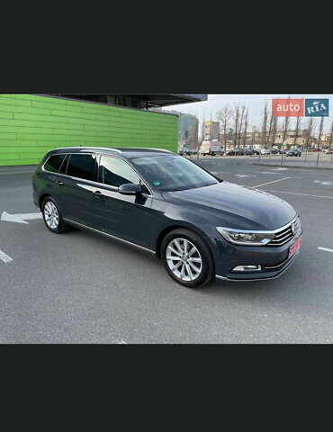 Сірий Фольксваген Пассат, об'ємом двигуна 1.97 л та пробігом 213 тис. км за 17700 $, фото 1 на Automoto.ua